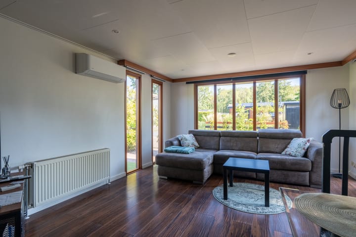 Foto 6 van Vogels' tún 82