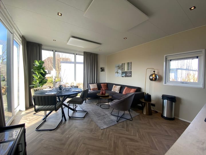 Foto 3 van Veneweg 306-210