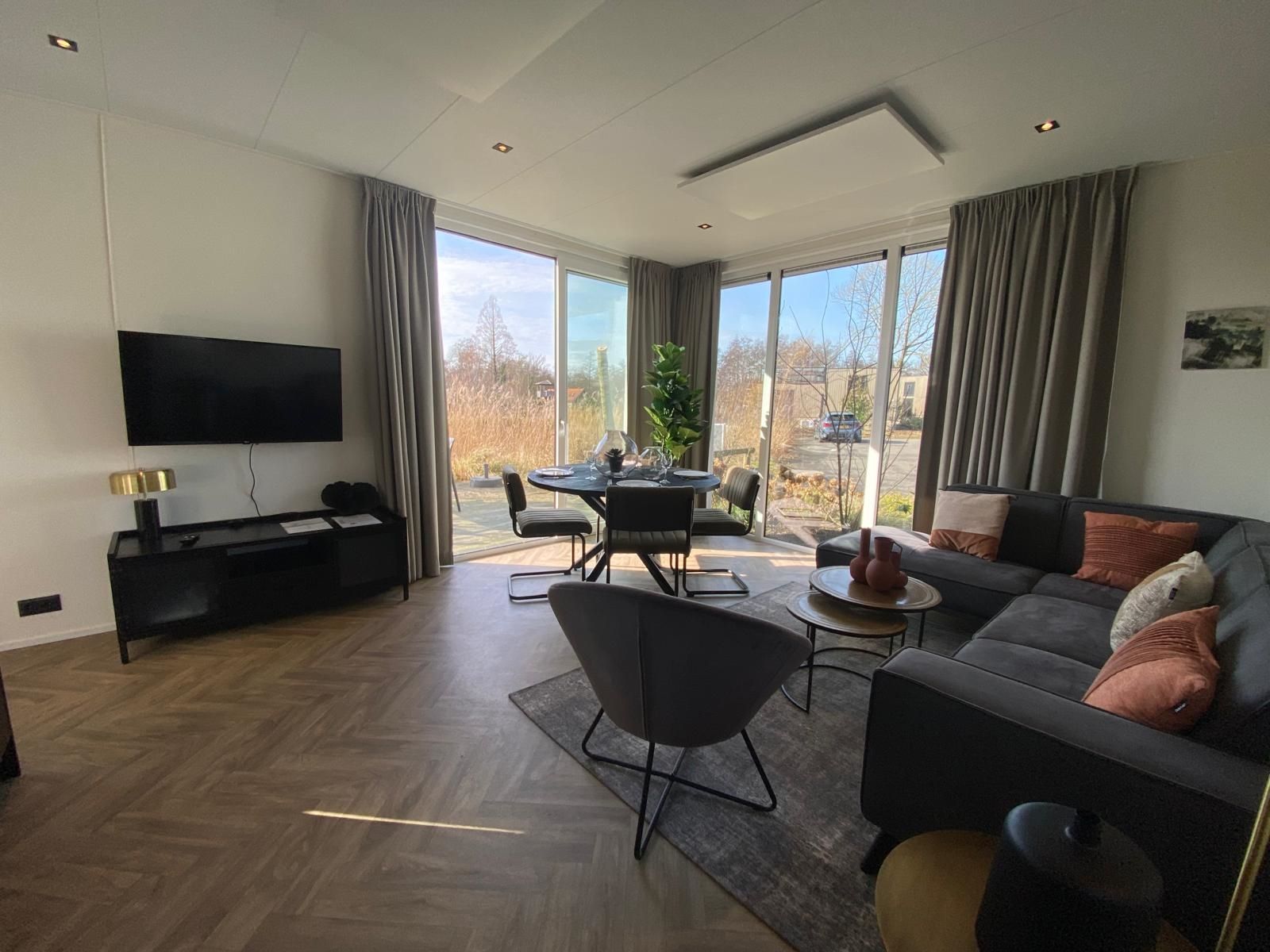 2-bedroom freehold villa in Wanneperveen — photo 3 of 5