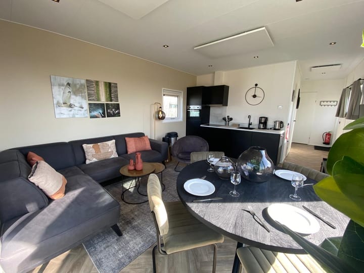 Foto 7 van Veneweg 306-210