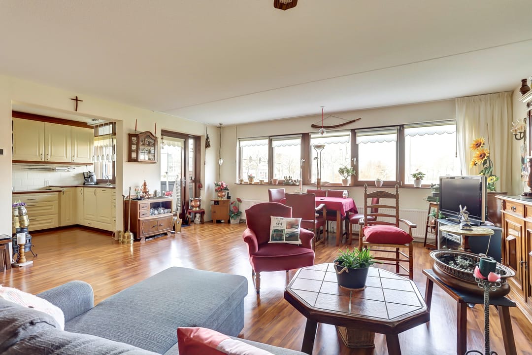 Foto 7 van Klepel 318