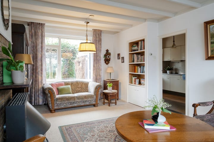 Photo 12 of Wilhelminastraat 24