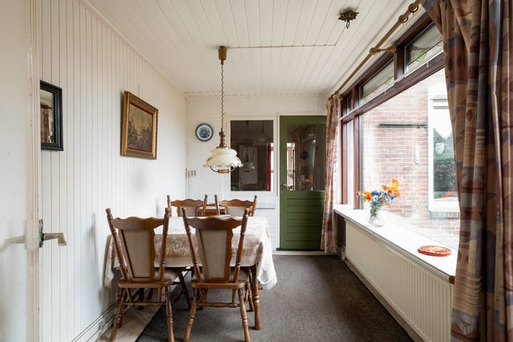 Photo 18 of Wilhelminastraat 24