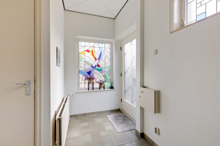 Foto 9 van Meester Lovinklaan 8