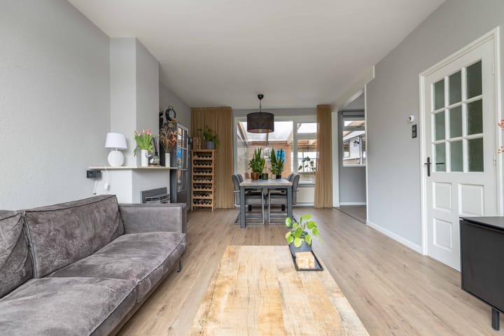 Photo 10 of Begoniastraat 61