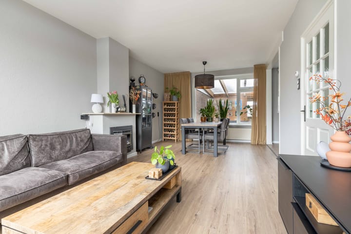 Photo 3 of Begoniastraat 61