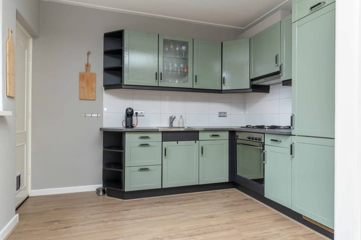 Photo 16 of Begoniastraat 61