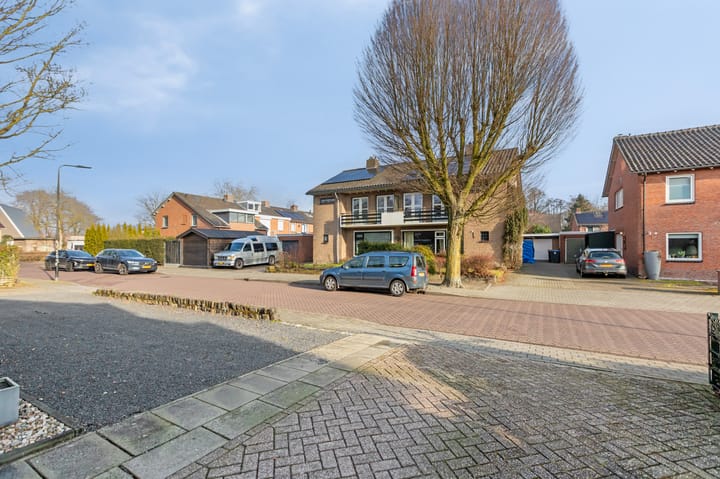 Foto 7 van Meester Lovinklaan 8