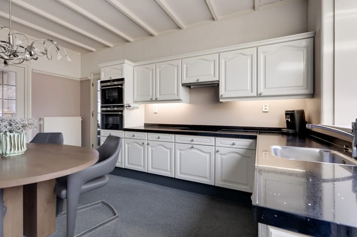 Foto 19 van Meester Lovinklaan 8