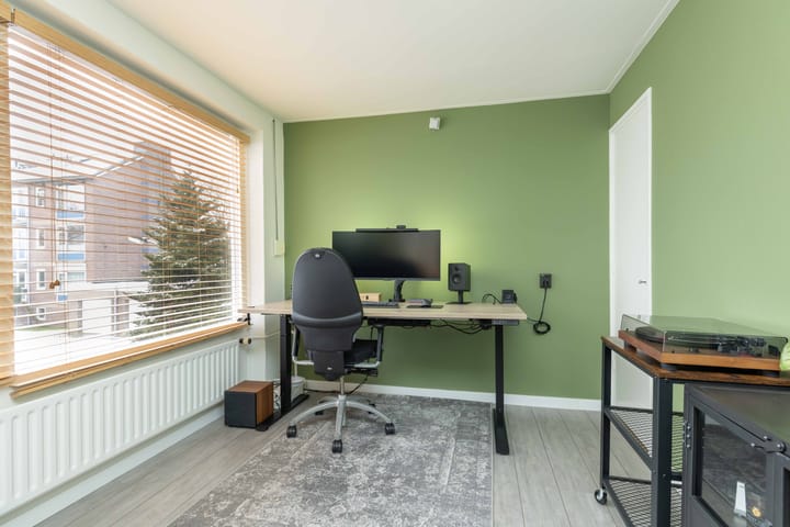 Photo 28 of Begoniastraat 61