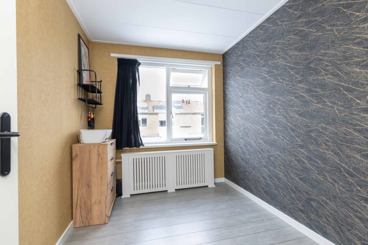 Photo 31 of Begoniastraat 61