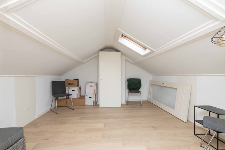 Photo 37 of Begoniastraat 61