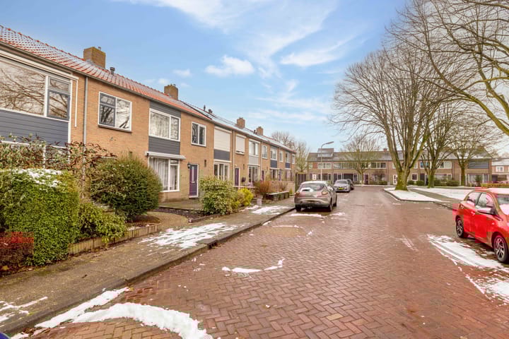 Photo 56 of Begoniastraat 61