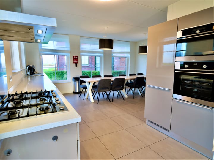 Photo 7 of Zeedijk 2-643