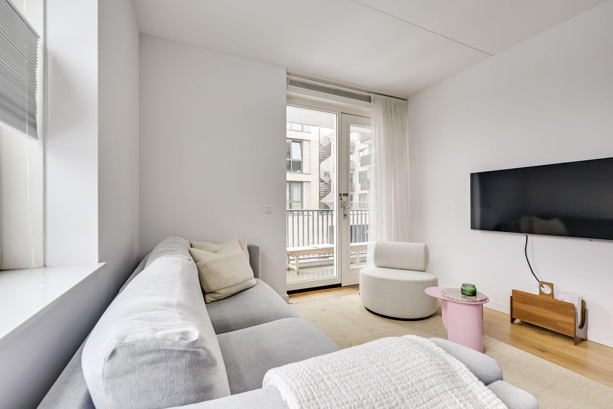 Photo 6 of Idenburgstraat 12