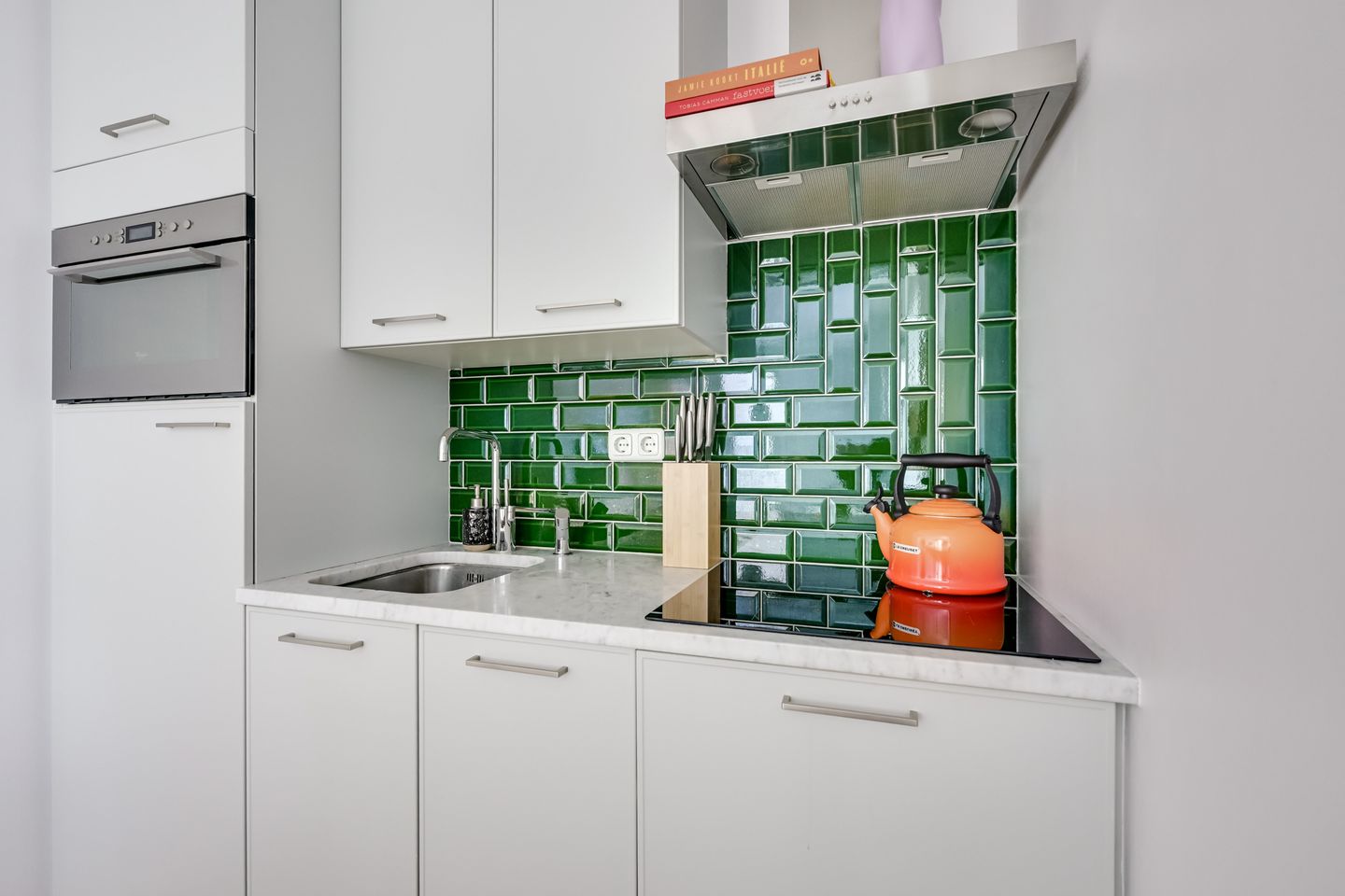 Photo 14 of Idenburgstraat 12