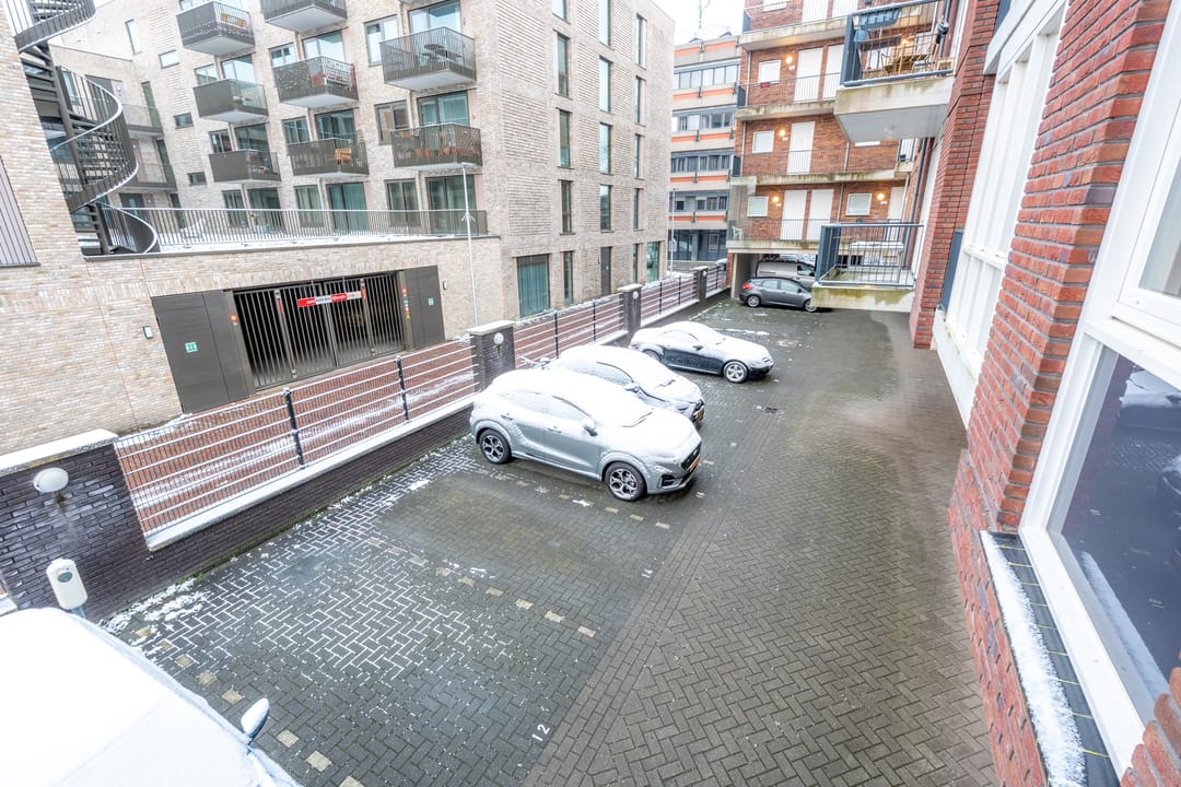 Photo 31 of Idenburgstraat 12