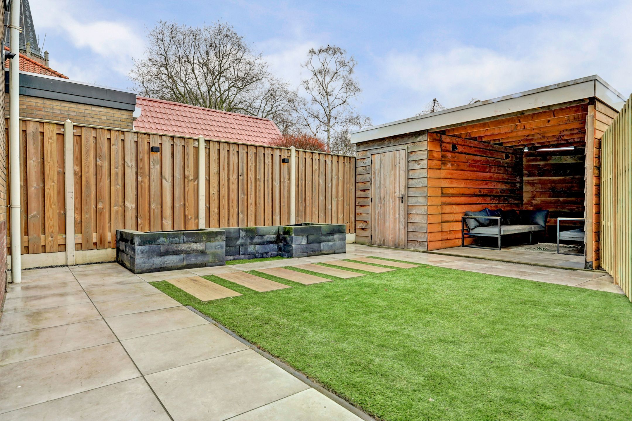 Foto 33 van Burg Elenbaasstraat 12