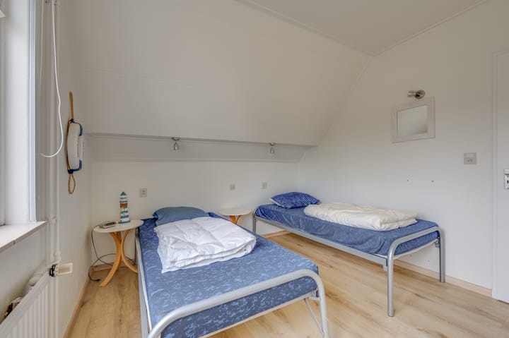 Photo 27 of Esdoornstraat 4