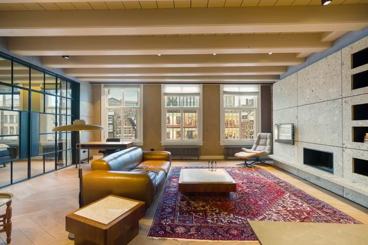 Photo 2 of Nadorststeeg 5-A