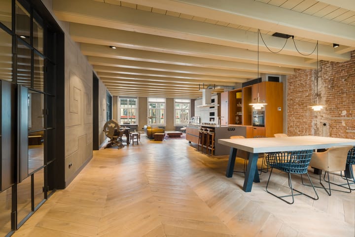 Photo 4 of Nadorststeeg 5-A