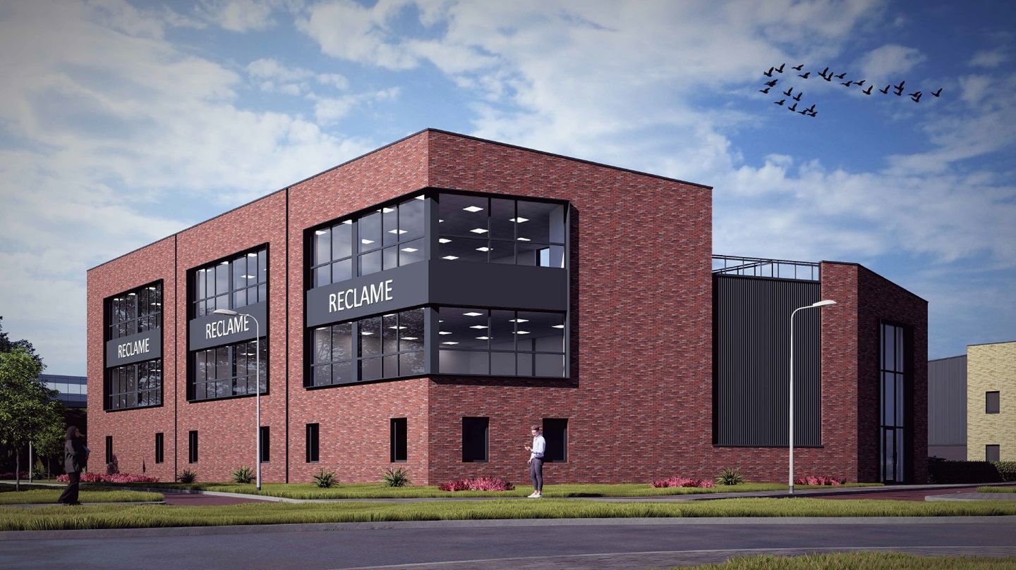 Bekijk foto 1 van Van der Waalsstraat 6