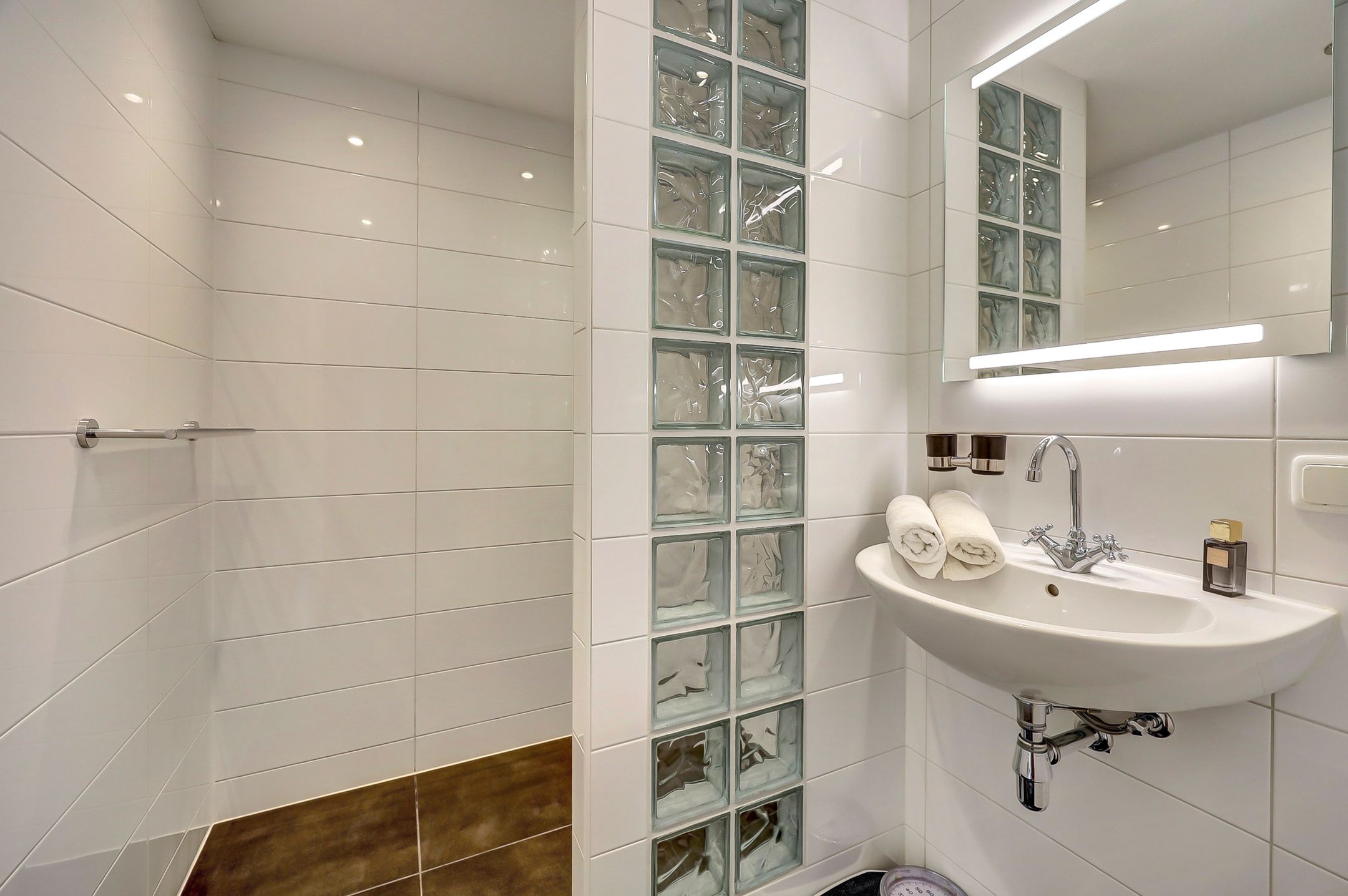 Foto 21 van Naaldwijkseweg 404