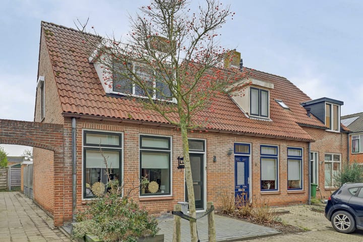 Photo 3 of Lambrechtsenstraat 3