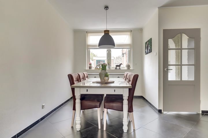 Photo 12 of Lambrechtsenstraat 3