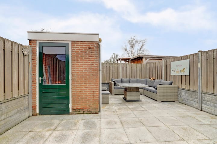 Photo 25 of Lambrechtsenstraat 3