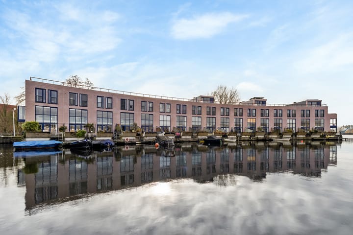 Aquamarin 13 main image