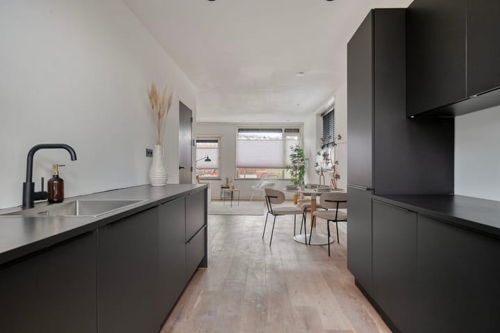 Foto 9 van Evertsenstraat 11-A