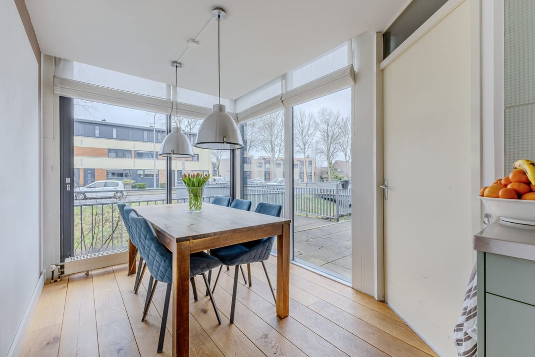 Photo 2 of Zonnebaars 11