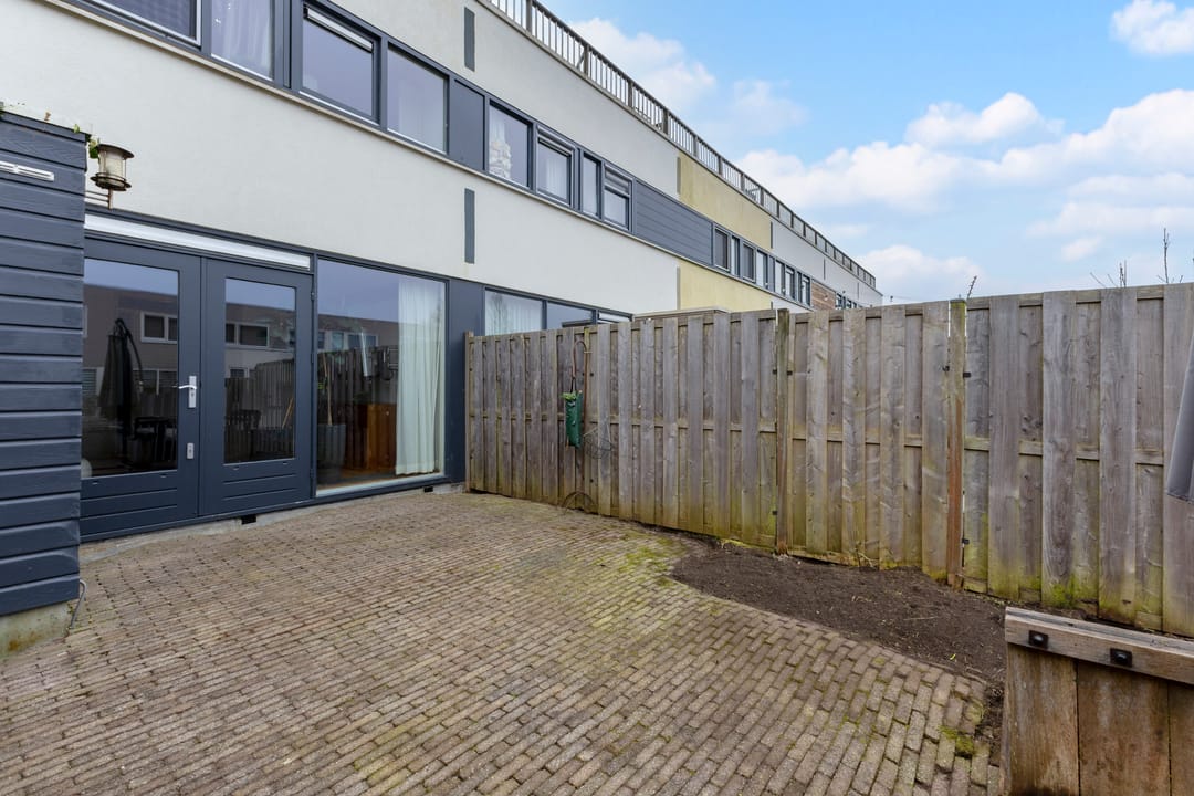 Photo 11 of Zonnebaars 11