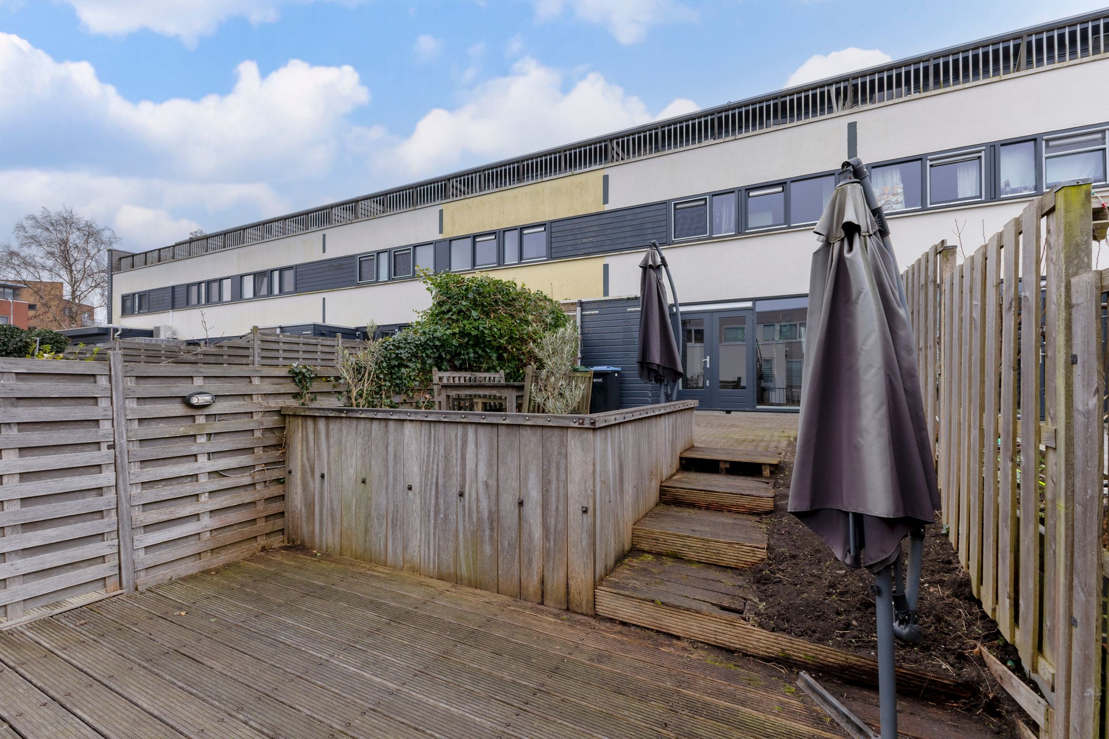 Photo 12 of Zonnebaars 11