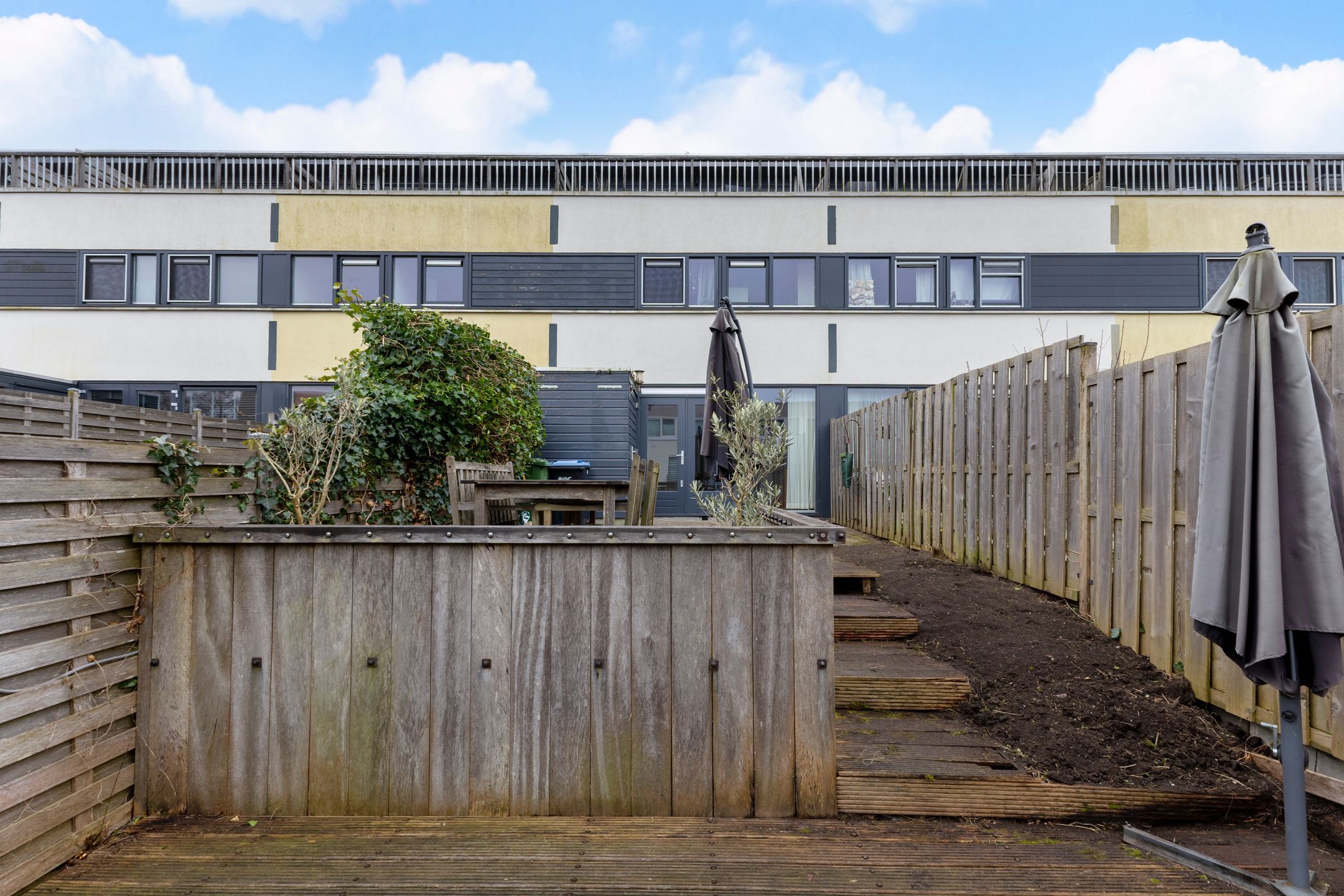 Photo 15 of Zonnebaars 11