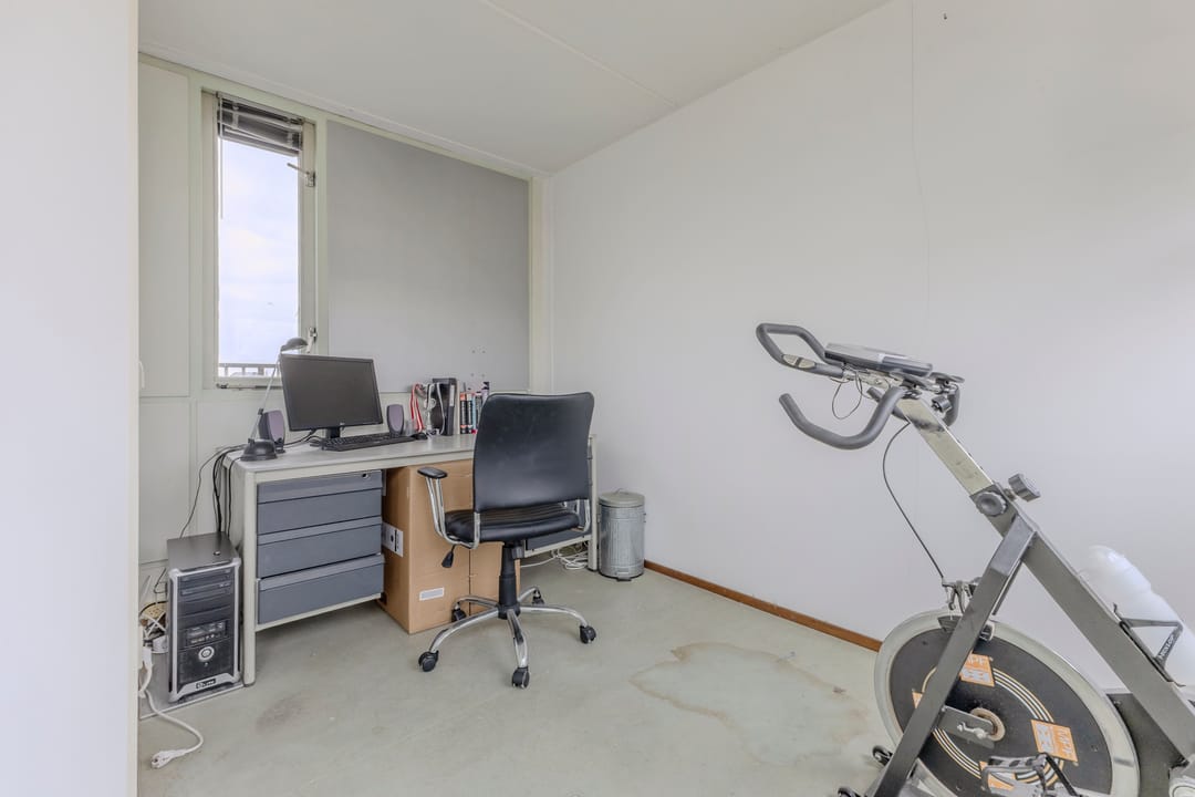 Photo 31 of Zonnebaars 11