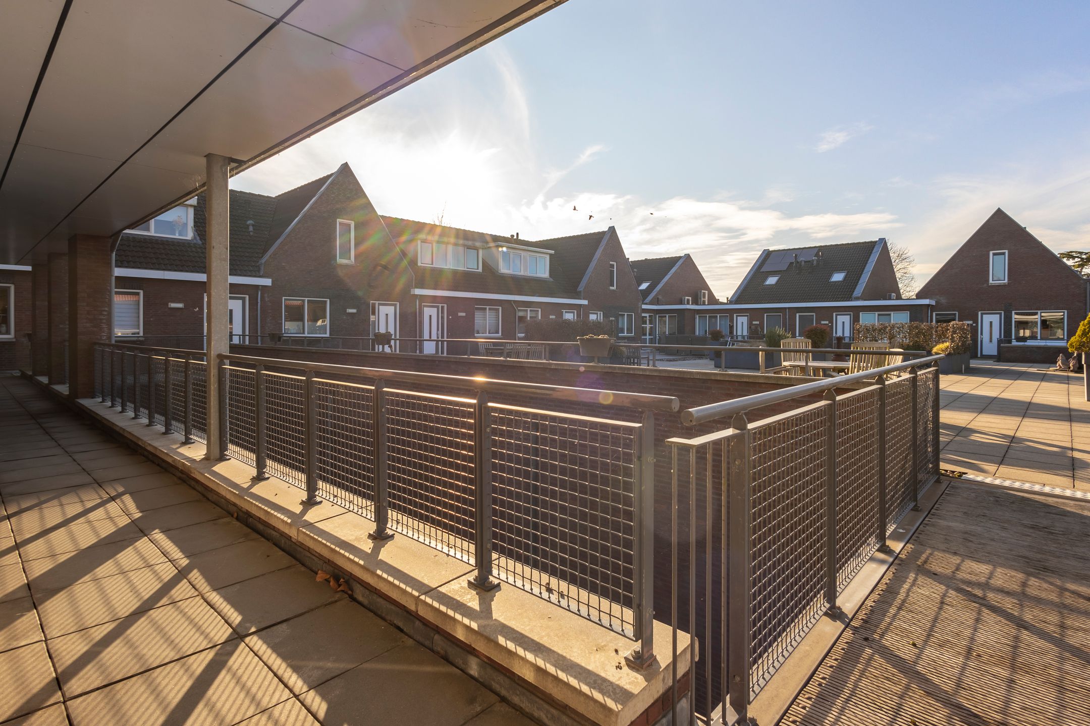 Foto 33 van Dirk IV-plein 30