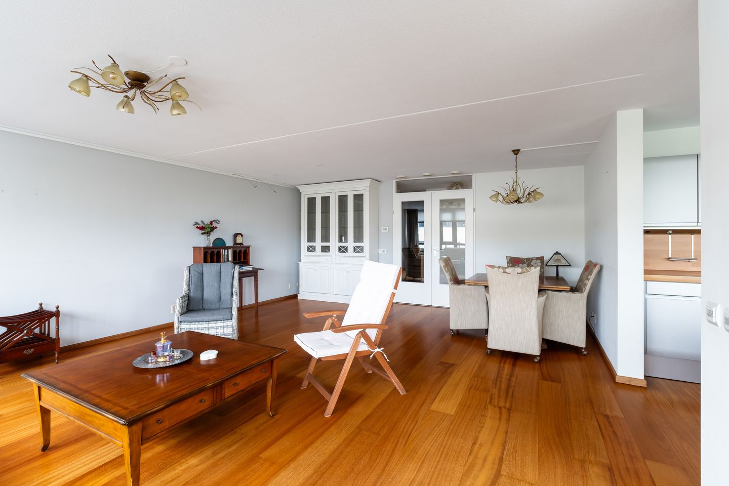 Photo 25 of Generaal Stafsingel 37