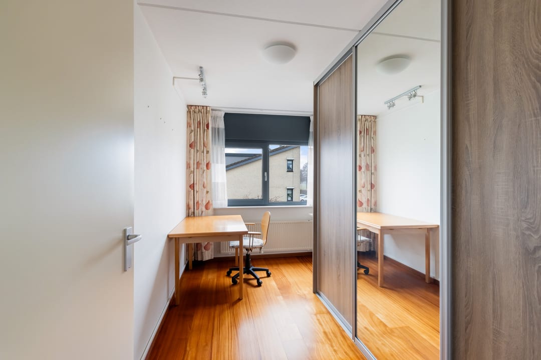 Photo 41 of Generaal Stafsingel 37