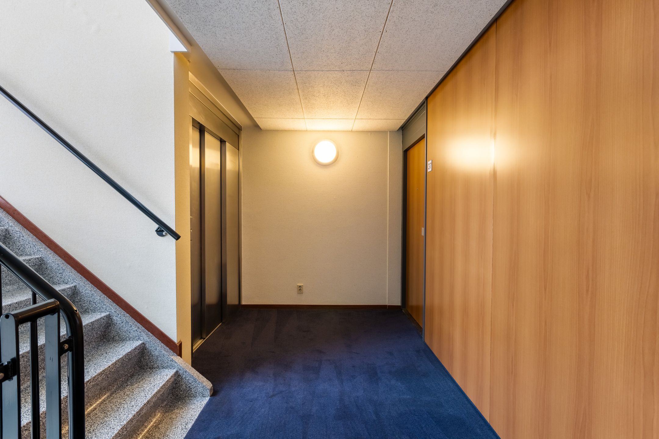 Photo 12 of Generaal Stafsingel 37