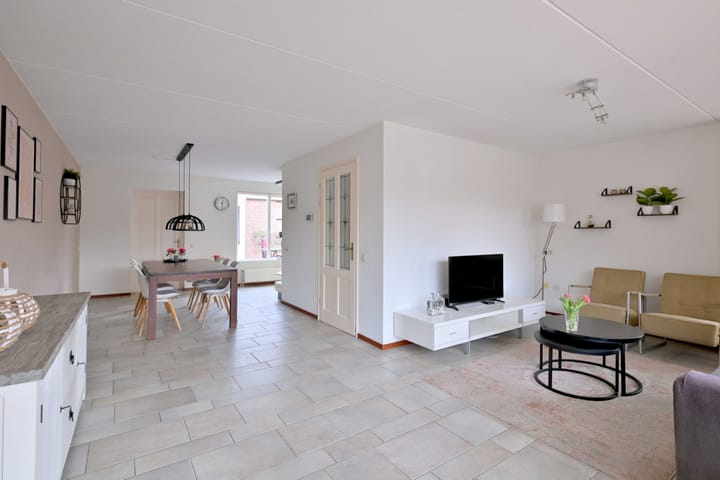 Foto 7 van J.G. Bastiaansstraat 22