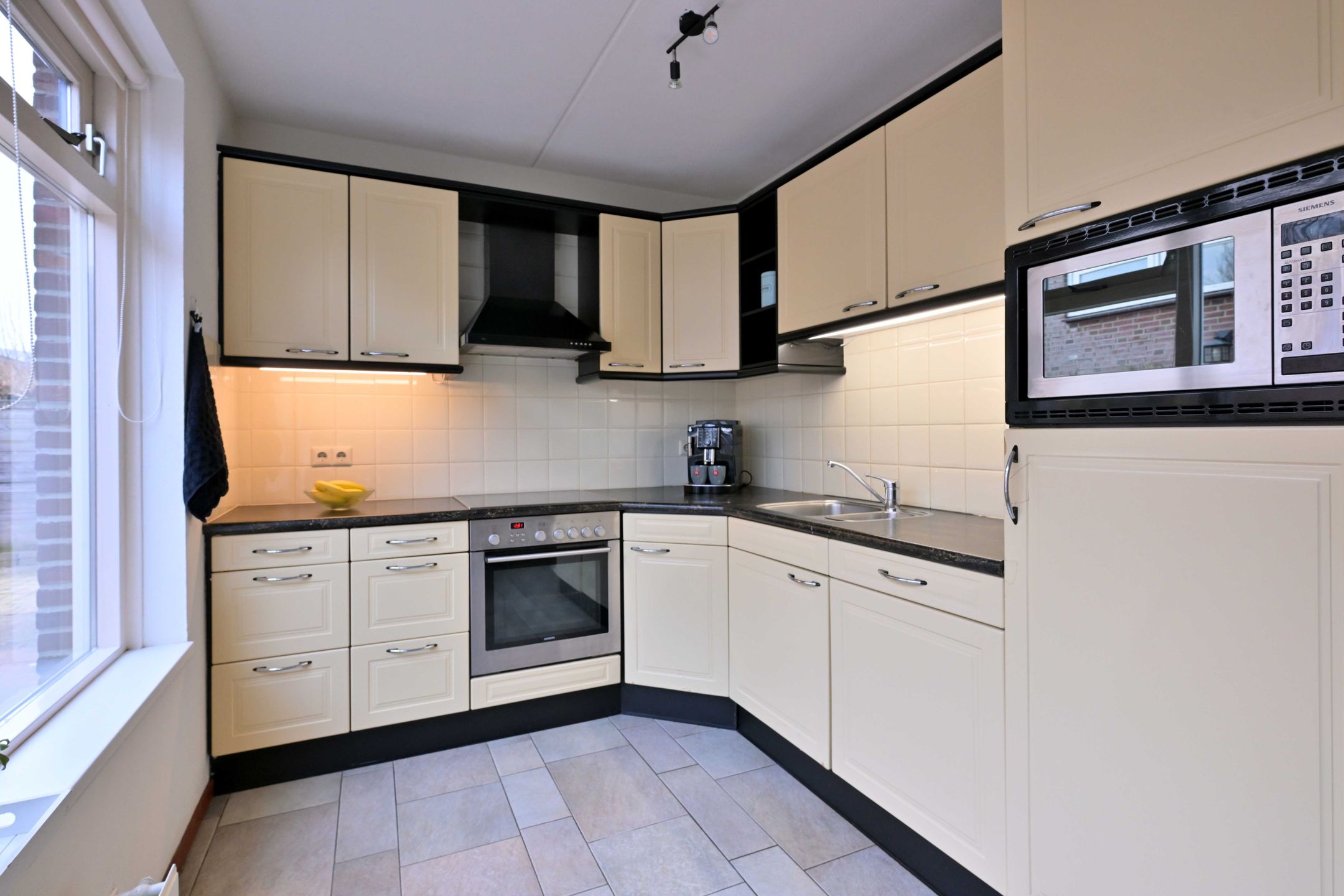 Foto 12 van J.G. Bastiaansstraat 22