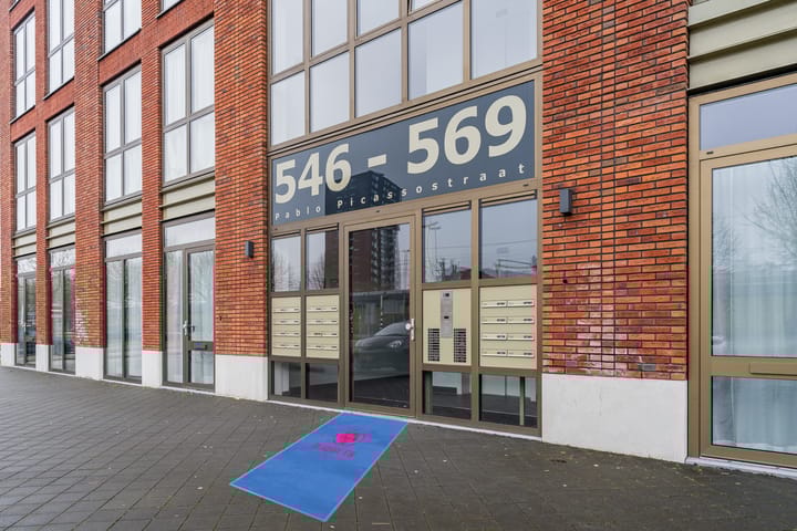 Foto 6 van Pablo Picassostraat 568