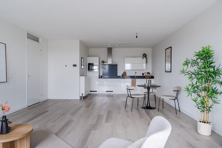 Foto 22 van Pablo Picassostraat 568