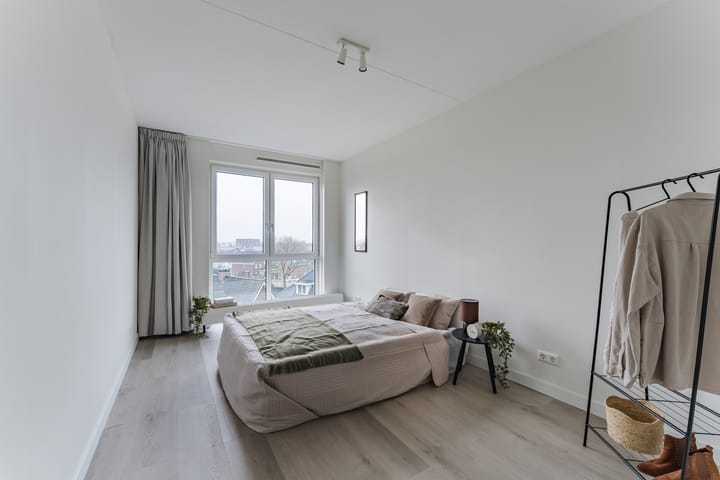 Foto 33 van Pablo Picassostraat 568