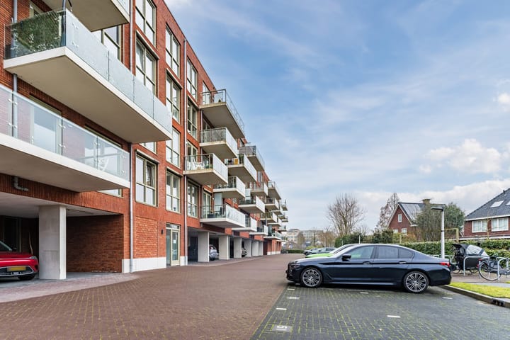 Foto 44 van Pablo Picassostraat 568