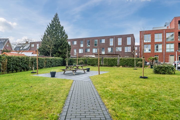 Foto 45 van Pablo Picassostraat 568