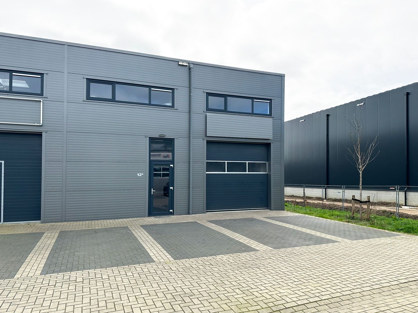 Bekijk foto 1 van De Koppeling 12-H