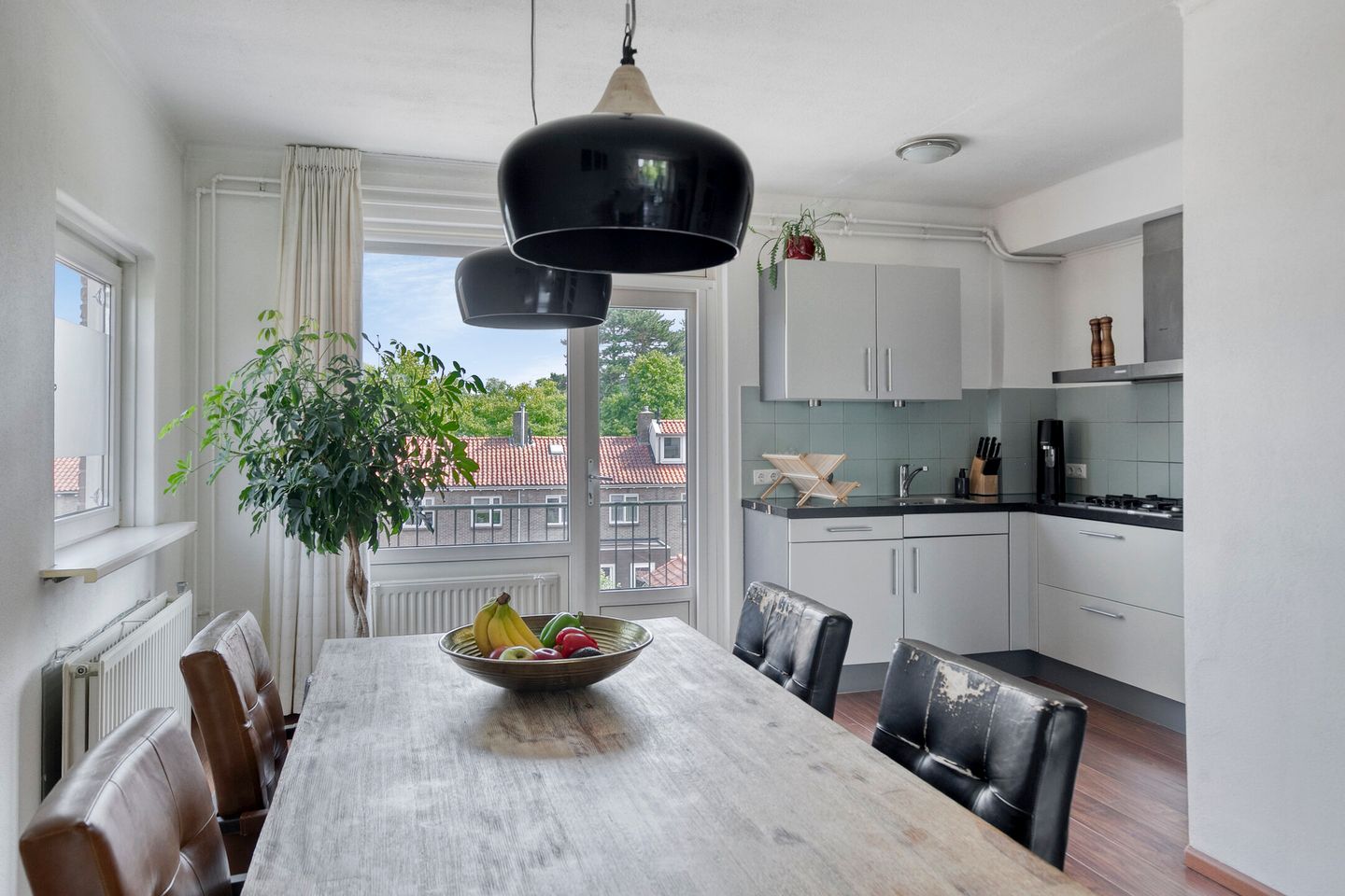 Foto 10 van Joost van den Vondellaan 43